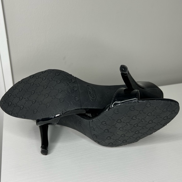 Candie’s patent leather look strappy heels. Size 8. 3 1/2” inch stiletto heel. - Picture 3 of 5